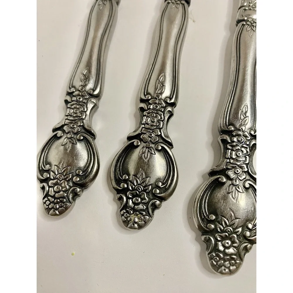 Stanley Roberts Replacement Flatware SRB199 Vintage Regal Floral 5 Dinner Knives